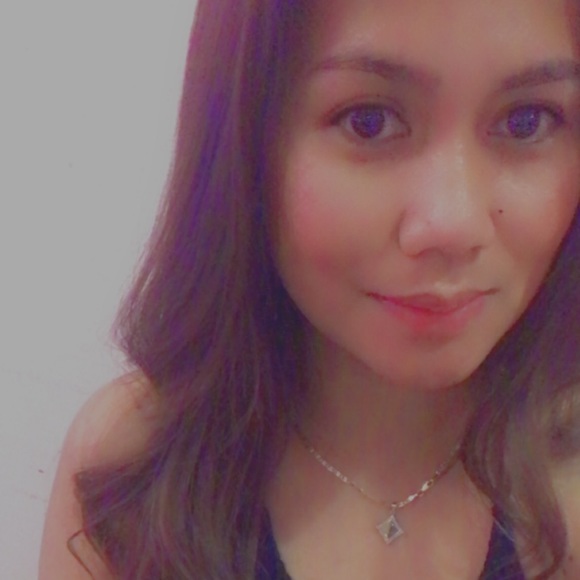 Meet your Posher, Michelle - Picture 2 of 2